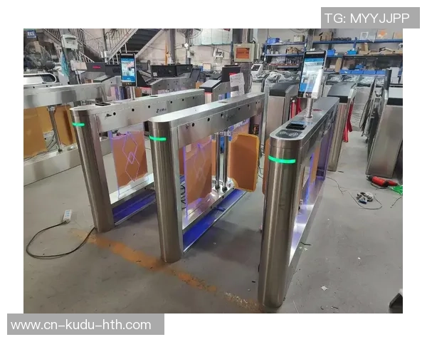 江西滑雪场才智售检票体系,滑雪场专用检票闸机装置,滑雪场人脸辨认闸机体系引荐